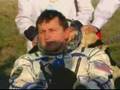 Soyuz Expedition 14 & Simonyi return to earth