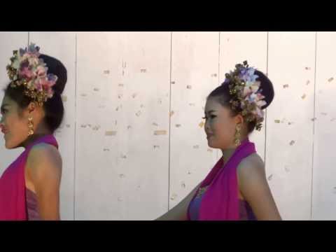 ฟ้อนไต..เชียงรายไนท์บาซาร์
