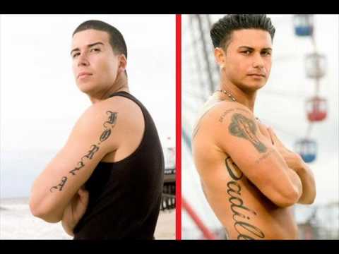 how to draw pauly d