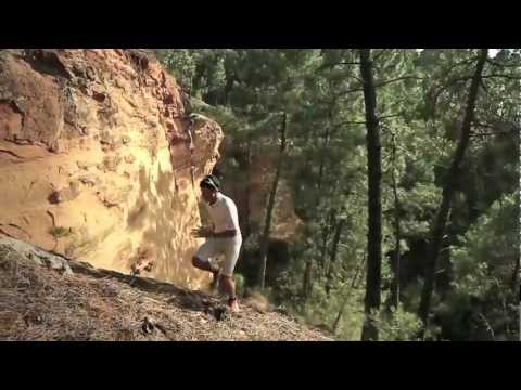 jornet - Kilian Jornet, el récordman catalán del trail running, no necesita presentación. En el 2004 se quedó con el récord en la Salomon Trails de Cataluña, lleva tr...