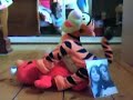 elmo [&&] tigger ... sHiiShh [&&] mAree Productiionz