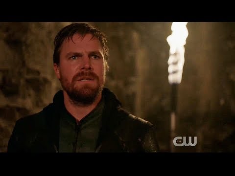 Oliver returns from the dead | Crisis On Infinite Earths Part Two Scene