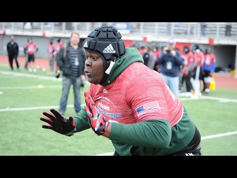 Video: 320-Pound LSU OL Commit Kardell Thomas Has Some Speed