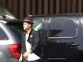 more celebrity videos: downdl.com nicole richie and joel madden were spotted stopping by the coffee bean before taking nicole's little sister sofia to the roxy for the selena gomez concert. nicole is already looking pretty trim after giving birth to sparrow less than a month ago. (several angles)