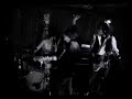 Gavetas no Telhado no Abbey Road Bar