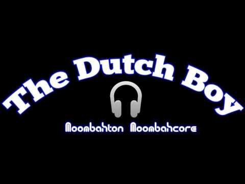 moombahcore - come say hi on facebook :) http://www.facebook.com/mark.dejong.319.