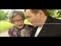 Robert Gustafsson som Tant och talar om Invandringen Robert Gustafsson som Tant och talar om Invandringen
