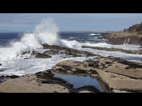 johnnielawson - Relax under an early evening sun and enjoy this wonderful peaceful 3D Sea video with sounds of the ocean without Music, and it's dramatic waves crashing over...