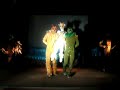 extraordinaria traves�a de la compa��a de teatro infantil paopao integrada por: andr�s ediap (hampatu el sapo), octavio monasterio (atoq el zorro), paulina quiroz (yakana la llama), pamela jara (yutu la perd�z) y tania rivano (amaru la serpiente), quienes minuciosamente con sus danzas, ritos y poes�a nos adentran y acercan a la maravillosa cultura nortina, sus ra�ces, tradiciones y costumbres.