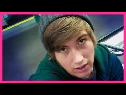vlog - PREVIOUS VIDEO: https://www.youtube.com/watch?v=CbedA-UPQbI JOEY CALENDARS HERE: http://amzn.to/1iNuQEu GAMING CHANNEL http://www.youtube.com/joeygraceffagam...