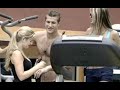 Diego cerca �ris atr�s de selinho