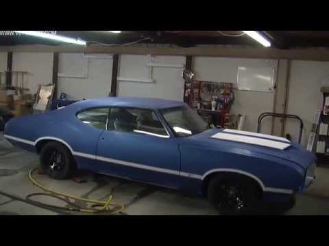 How To Spray Color, Stripes, and Clear on the 1971 Oldsmobile Cutlass S71 Video Part 2 V8TV