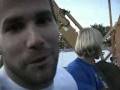 videos de Beezwreck builds a full loop for a motorcycle.