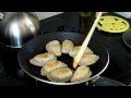 Fried Pot Stickers / Cooking Chinese Food韭菜盒子