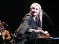 Cyndi Lauper - All through the night (Live from S�o Paulo)