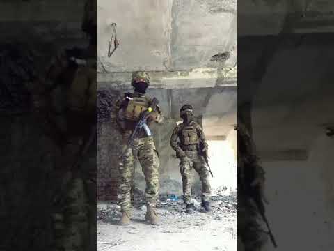 2 Ukrainian Soldiers’ Leg Work Dance Video Goes Viral 2 Ukrainian Soldiers’ Leg Work Dance Video Goes Viral