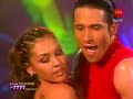 Denisse Malebrán bailando para el programa El Baile de TVN.Presentacion del ritmo Samba.-