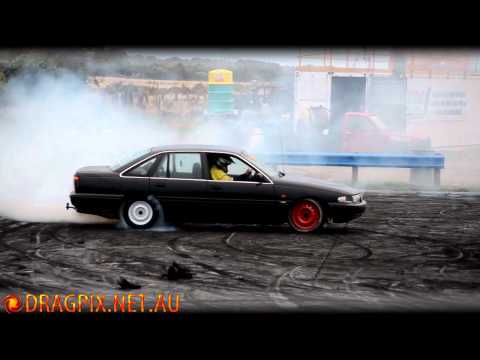 Holden VP Burnout - South Coast Raceway 02/03/2012