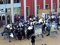 Pillow Fight Flash Mob Luxembourg Kesseschlacht am LCD