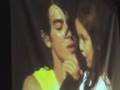 videos de Joe Jonas Brings Girl Onstage (MOST ADORABLE VIDEO EVER!)