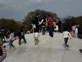 pulando pulando