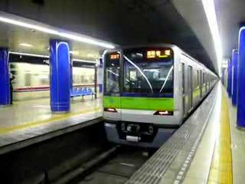 京王6030系追い越し
