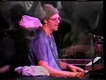12/06/2000 - wild duck brewpub music hall -eugene, or
multi cam - sbd (from 2nd gen vhs)