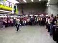 Kid Gets Owned in Breakdancing Contest