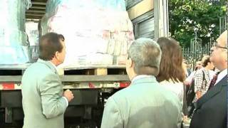 Reportagem :Governador recebe 150 toneladas de produtos em doações para vítimas das chuvas