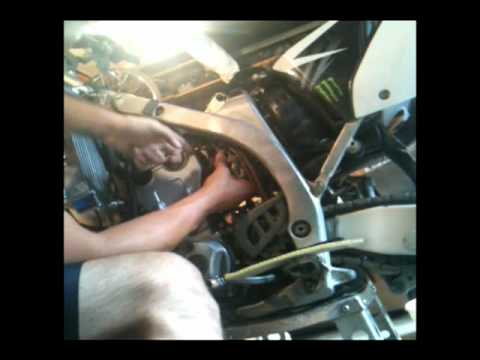 how to remove yz250f carb