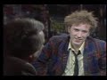 this is part 1 of the (in)famous interview, where johnny rotten (john lydon) and tom snyder offence each other on a different kind of level on-air, on tom snyder tommorow show, 1980. keith levene was johns associate in their band at the time, public image limited. he is also being interviewed.