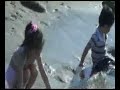 Click here to watch this video 老梅海邊