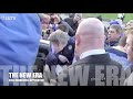 The build up video for the 2012-2013 season in which Neil Warnock will lead Leeds United hopefully to promotion to the Premier League. In the video we briefly run through the poor 2011-12 season and build up to the up and coming one. Included: Southampton 3-1 Leeds RIP Gary Speed Jonny Howson to Norwich Simon Grayson Sacked Neil Warnock appointed Leeds 3-7 Nottingham Forest Leeds 0-2 Watford Neil Warnock interviews Players Included: Robert Snodgrass Andy Lonergan Luciano Becchio Ross McCormack Adam Clayton NO COPYRIGHT INTENDED. THANKS TO LUTV, SKY, BBC RADIO 5 LIVE AND BBC