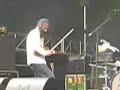 dirty three performing indian love song at all tomorrow's parties festival 2007. i'm afraid only half the song was filmed, but it's a pretty long song!