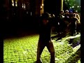 Tecktonik ( mon premier essai )