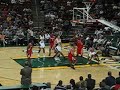 just like the ones you always saw in nba live. you wish 2k could be this real.....j/k

his first sonics home game btw, 10/20/07