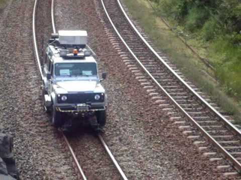 Auto de Linha da Vale - Veiculo Rodoferroviário - railroad vehicle