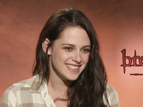 kristen - Kristen Stewart Interview With ClevverTV! New 'Breaking Dawn' Photos - http://tiny.cc/x7yyk Twilight Handprint Ceremony - http://bit.ly/rw9XtM In this interv...
