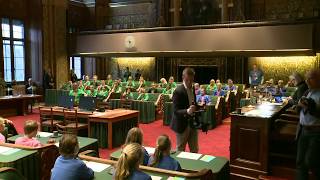 Voorvertoning van video Volledig finaledebat Derde Kamer 2017 (1 uur 32 minuten)