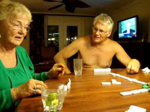 mexican train dominoes