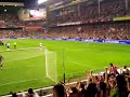 Gol de falta directa de Markel Susaeta el nuevo cachorro q esta demostrando q jugar con el primer equipo le viene de maravilla, recuerda a Etxebe cuando llego desparpajo velocidad y garra. Aupa Athletic y zorionak Susaeta