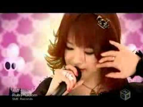 nana akiyama