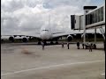 Airbus A-380 pousa em GRU