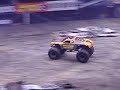 Monster Jam Feb 10, 2007 MaxD Takes Win Nassau Collesium