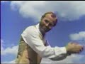 in this amusing 1979 composite video, banjo hall of famer, tim allan, plays excerpts of a few of his favorite songs on his tenor banjo, mandolin and 2 guitars.(www.timallan.com)