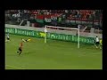 Il tifoso fa il portiere e salva gol !