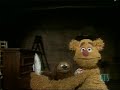 Muppet Show. Fozzie Bear and Rowlf - An Actor\