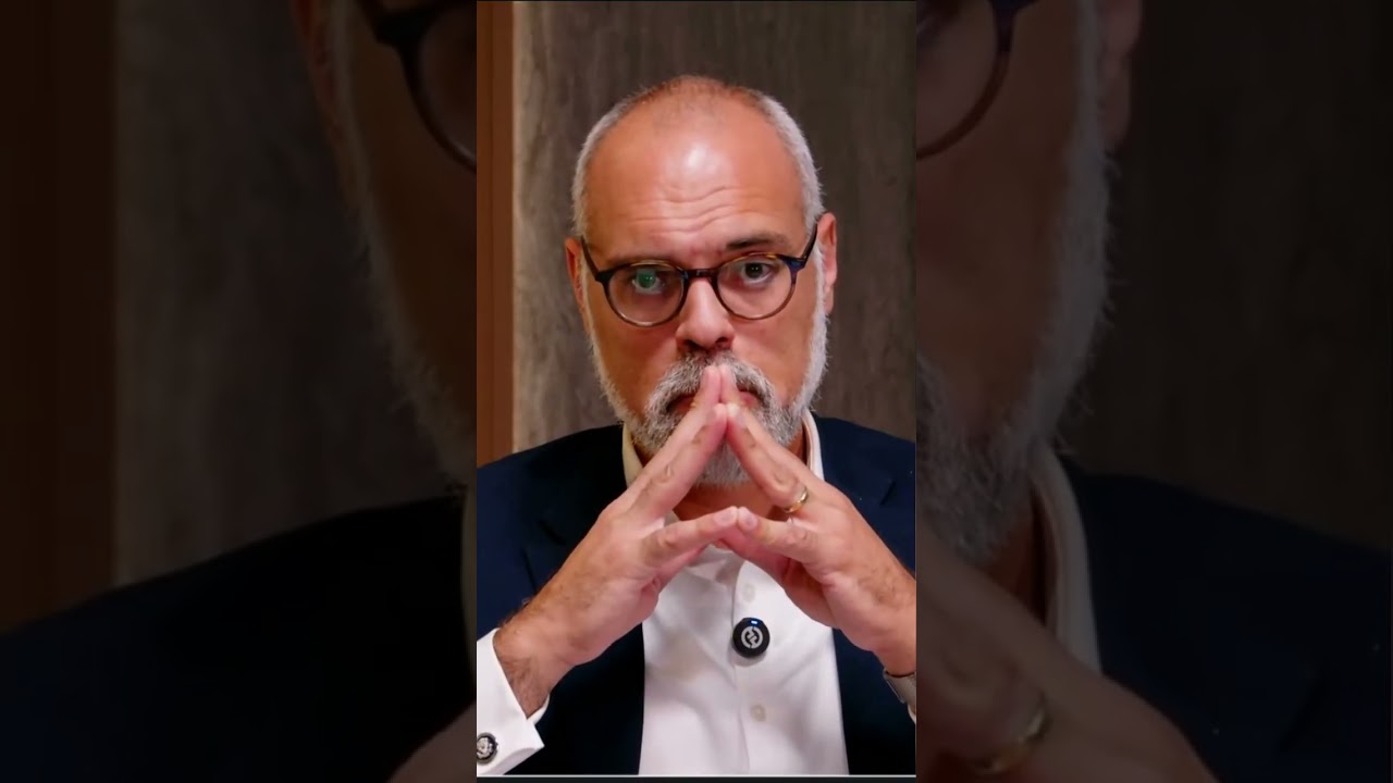 Por que não existe meio termo na crise política atual?