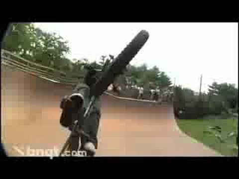 BMX BIKES TRICKS STUNTS CRASHES