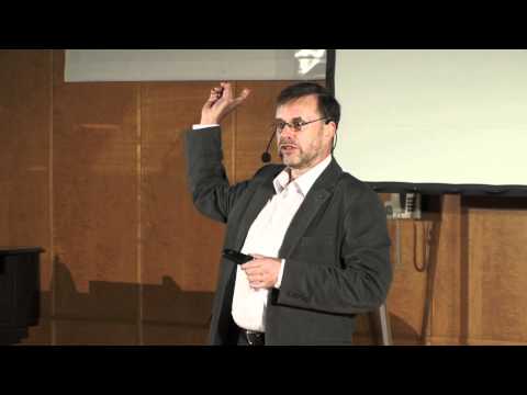 Watch 'Gunter Dueck - Bildung und Mensch im digitalen Zeitalter - TEDxRheinNeckar'